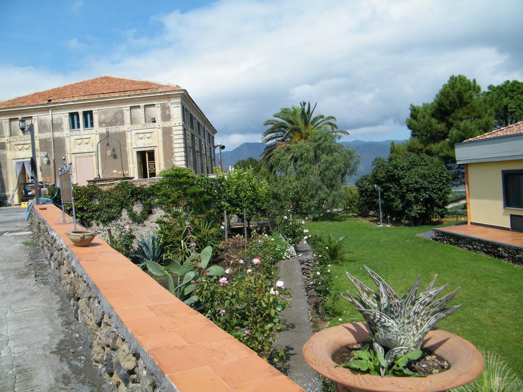 Etna Wine Azienda Agrituristica Passopisciaro Dış mekan fotoğraf